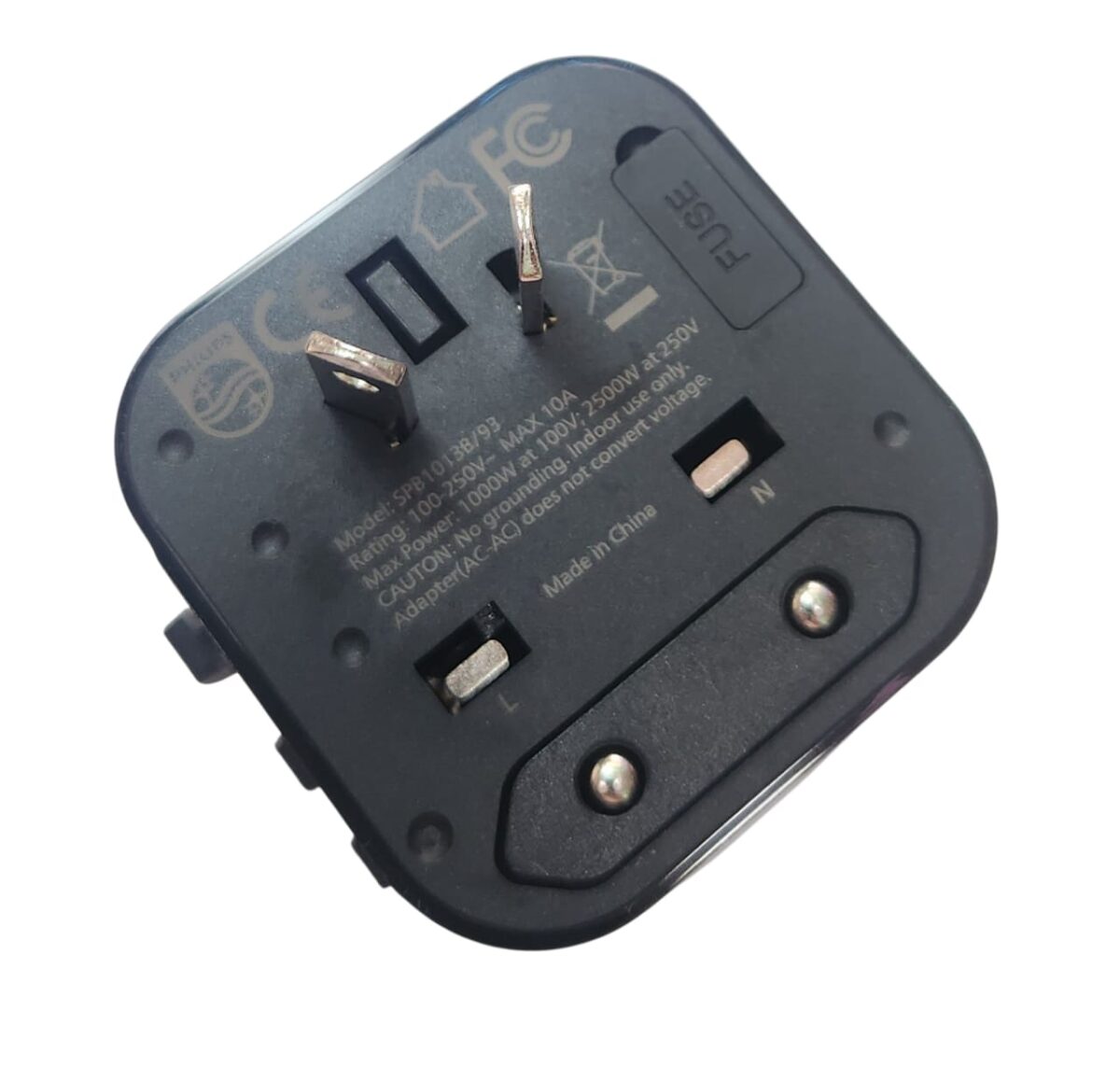 Adaptador de Enchufe de Viaje Philips Universal SPB10138/93 – Compatible UK/US/EU/AU - Image 2