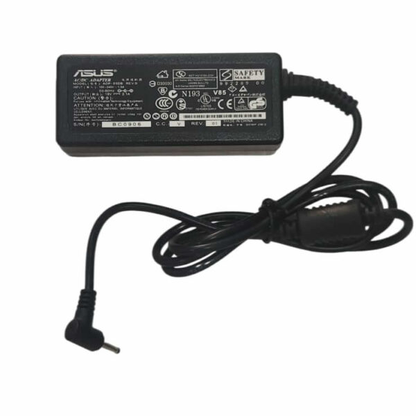 Cargador Para Notebook Asus 19V 2.1a 40W Pin: 3.0 X 1.0mm Original